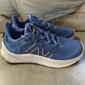 New Balance Womens Size 12 D Wide Fresh Foam Roav 2 Running Shoes WROAVCB2 Blue